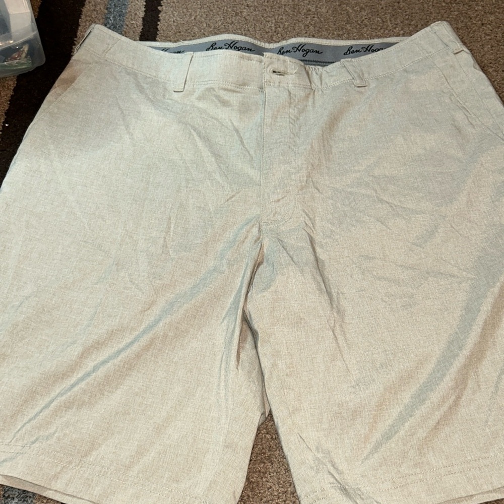 Ben Hogan Shorts size 40